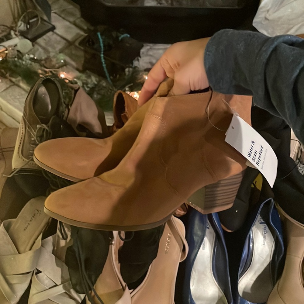 Women’s fashion Boots